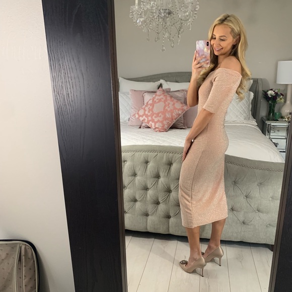 LAST 3!!!! Off The Shoulders Elegant Champagne Bodycon Dress - Picture 5 of 9